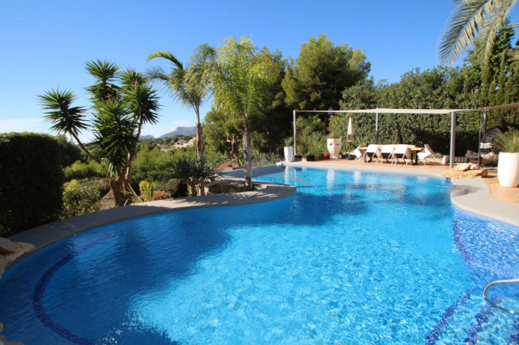 Detached Villa Benissa Alicante - image 38