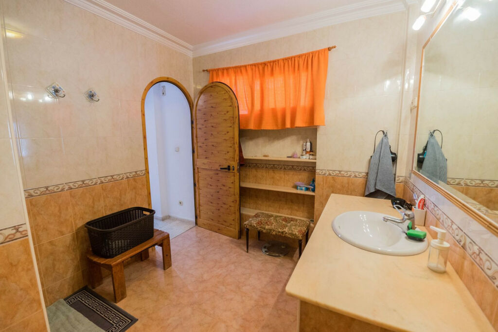 Townhouse Fuengirola Málaga - image 38