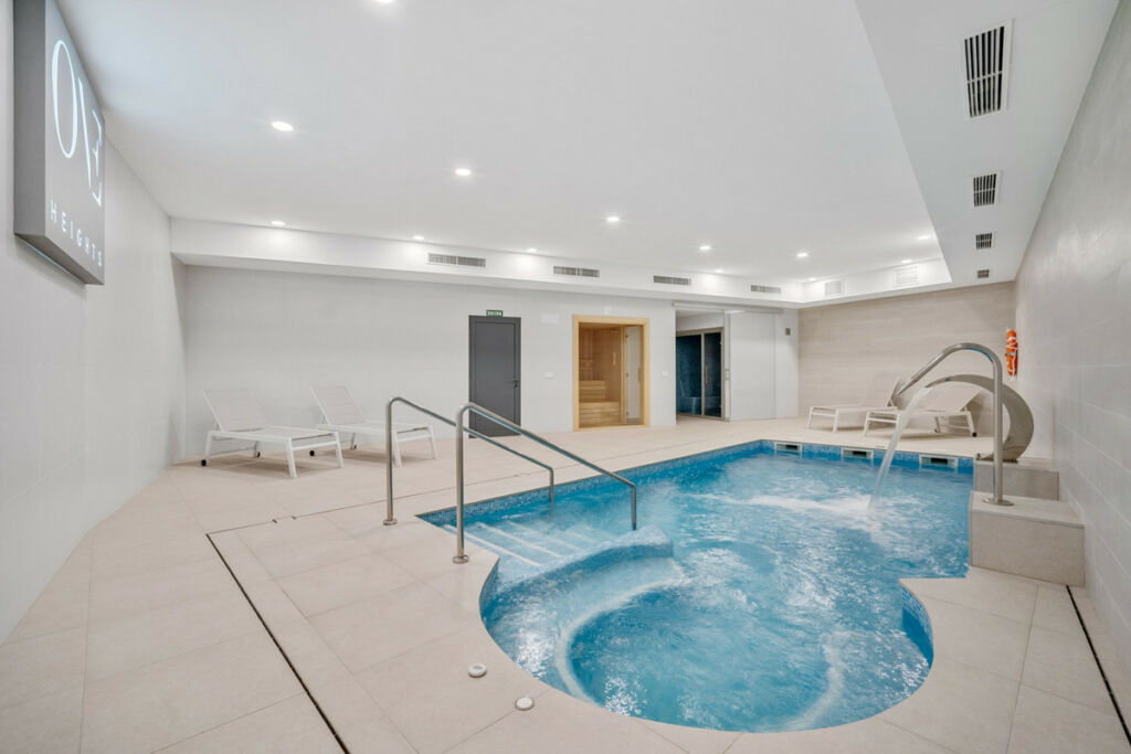 Middle Floor Apartment Calanova Golf Málaga - image 38