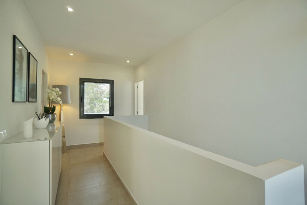 Detached Villa Moraira Alicante - image 39