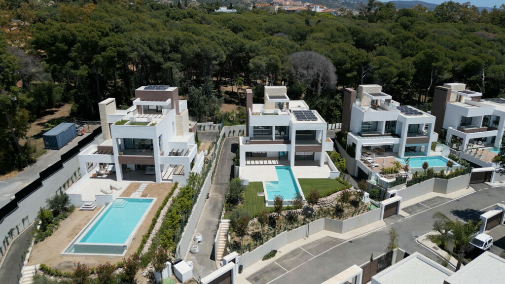 Detached Villa Marbella Málaga - image 37