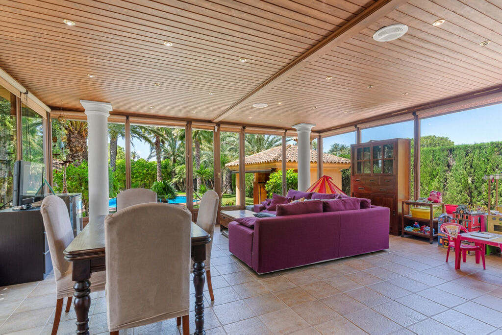 Detached Villa Elche Alicante - image 38