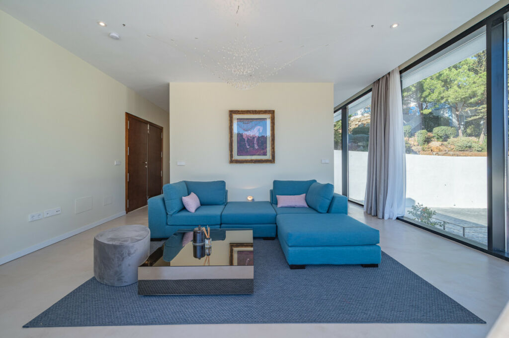 Detached Villa Benahavís Málaga - image 38