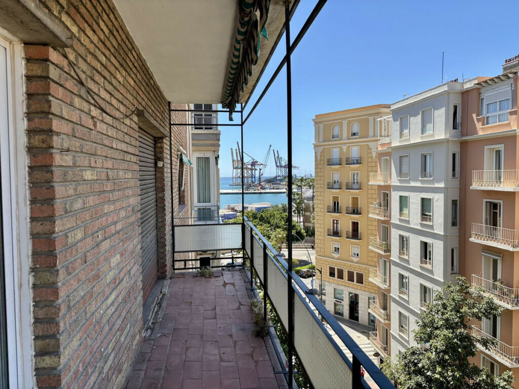 Middle Floor Apartment Málaga Centro Málaga - image 38