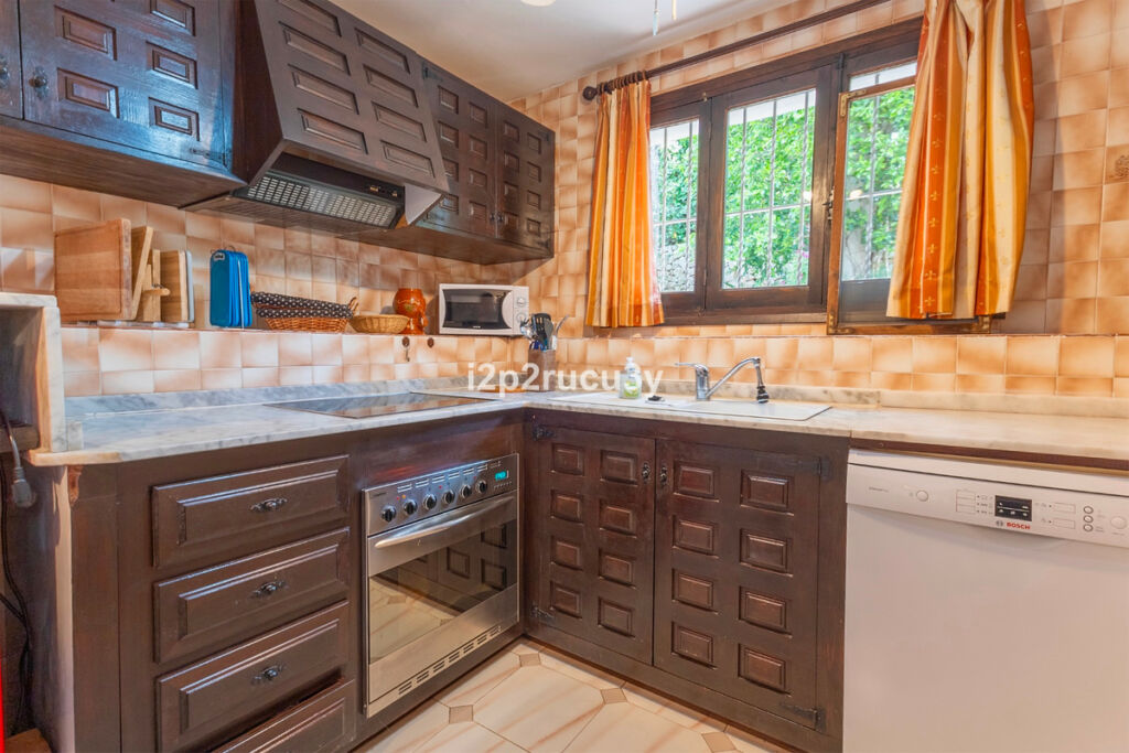 Detached Villa Moraira Alicante - image 38