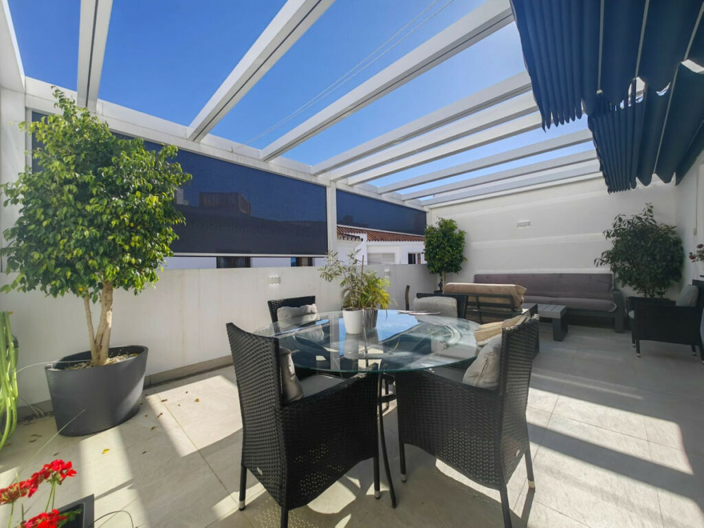 Detached Villa Estepona Málaga - image 38