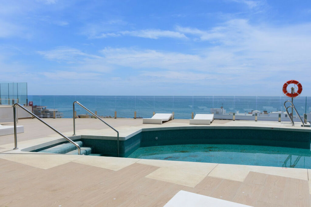 Penthouse Duplex Higueron Málaga - image 29