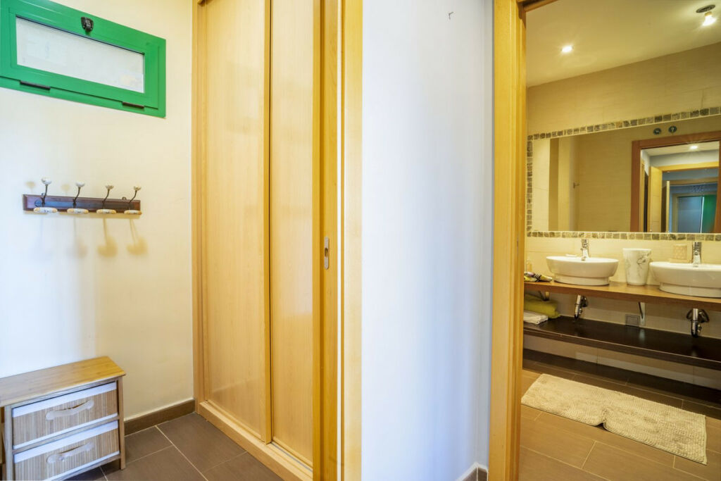 Ground Floor Apartment Selwo Málaga - image 39