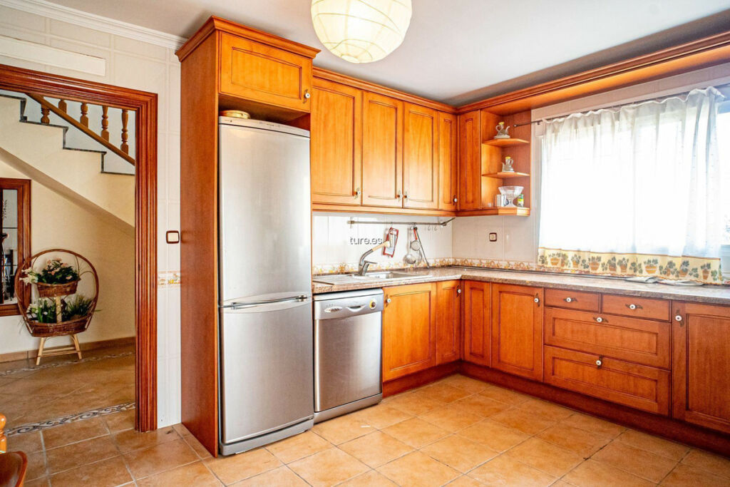 Detached Villa La Nucia Alicante - image 39