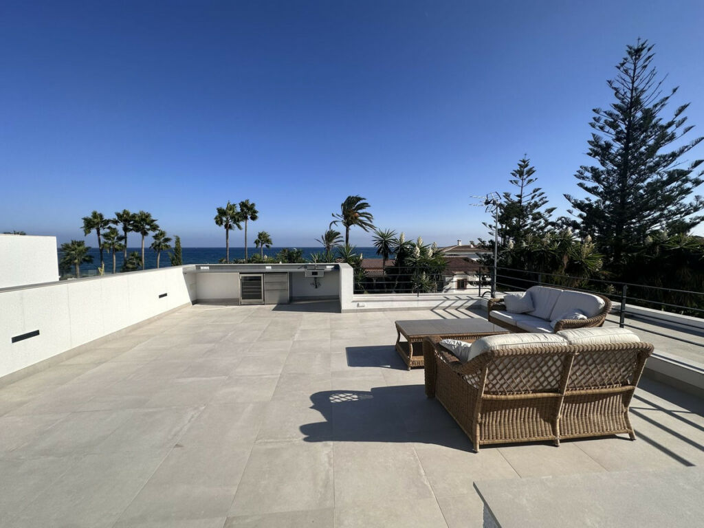 Detached Villa Puerto Banús Málaga - image 39