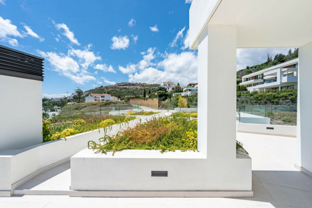 Detached Villa La Quinta Málaga - image 39