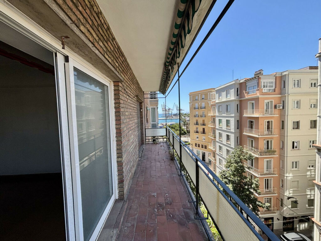 Middle Floor Apartment Málaga Centro Málaga - image 39