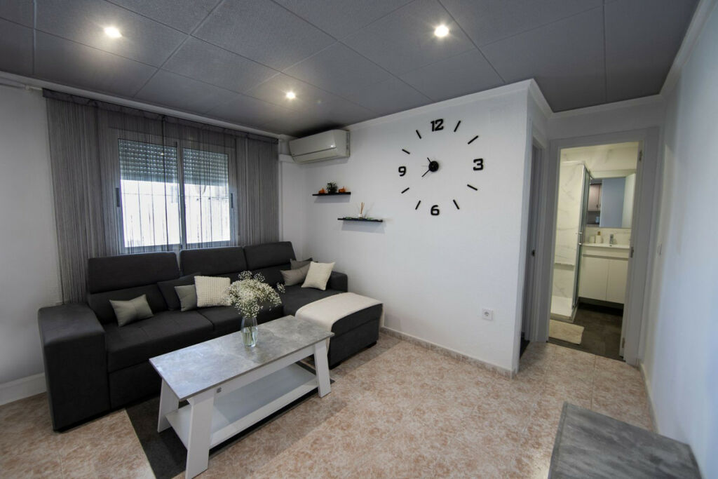 Ground Floor Apartment Torrevieja Alicante - image 39