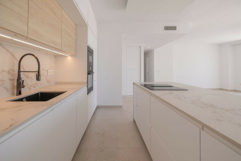 Penthouse Miraflores Málaga - image 4