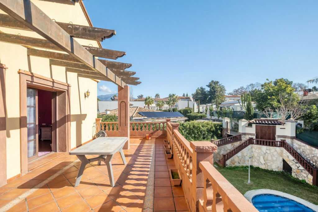 Detached Villa San Pedro de Alcántara Málaga - image 7