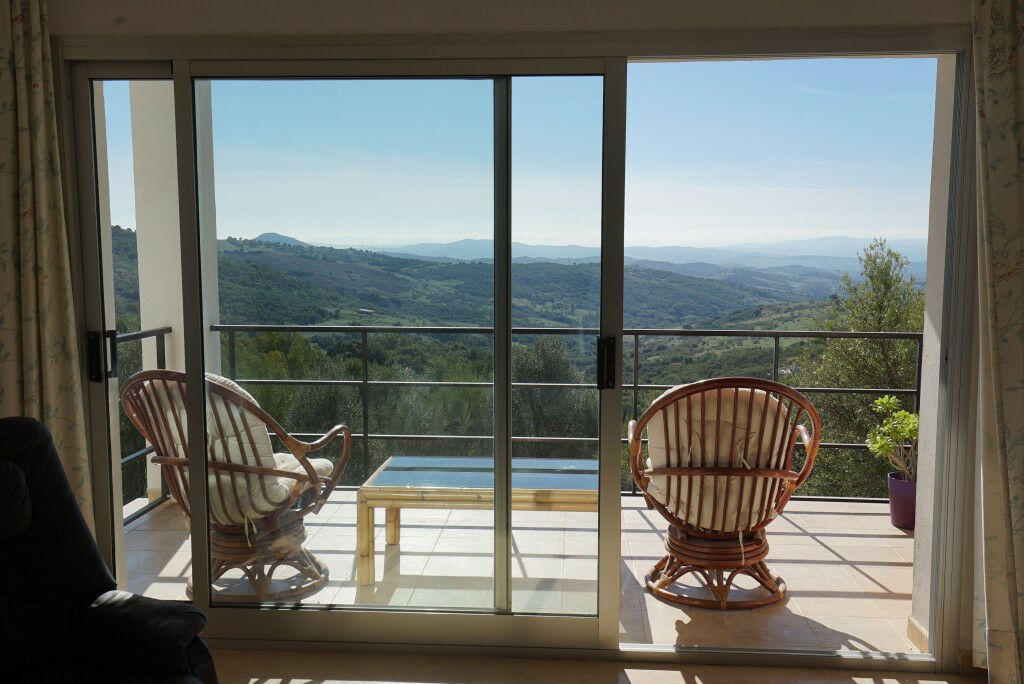 Detached Villa Gaucín Málaga - image 4