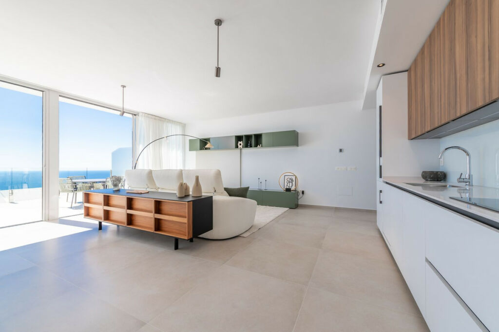 Penthouse Duplex Benalmadena Málaga - image 4