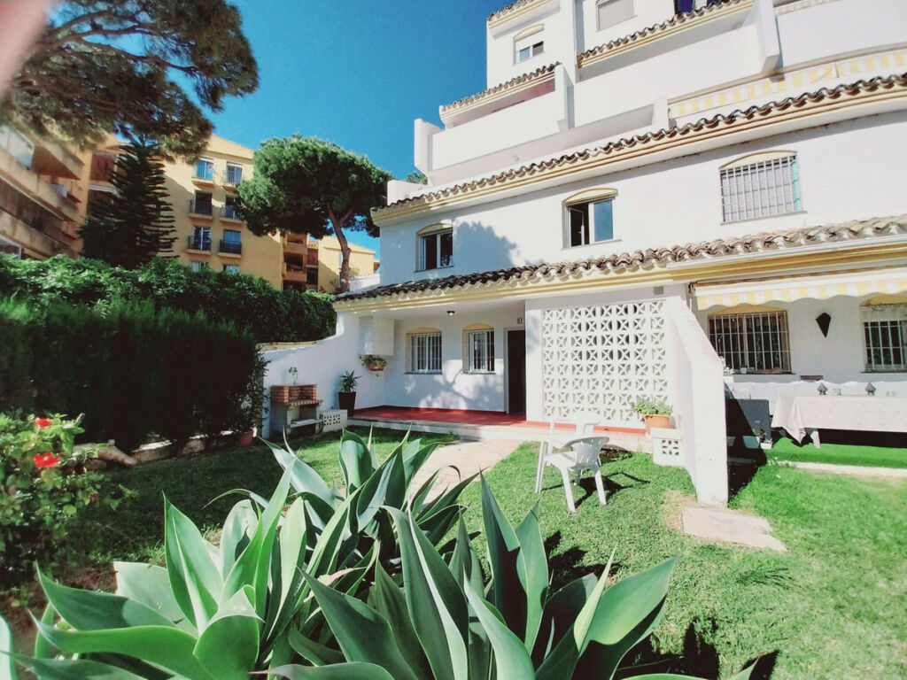 Duplex Calahonda Málaga - image 22