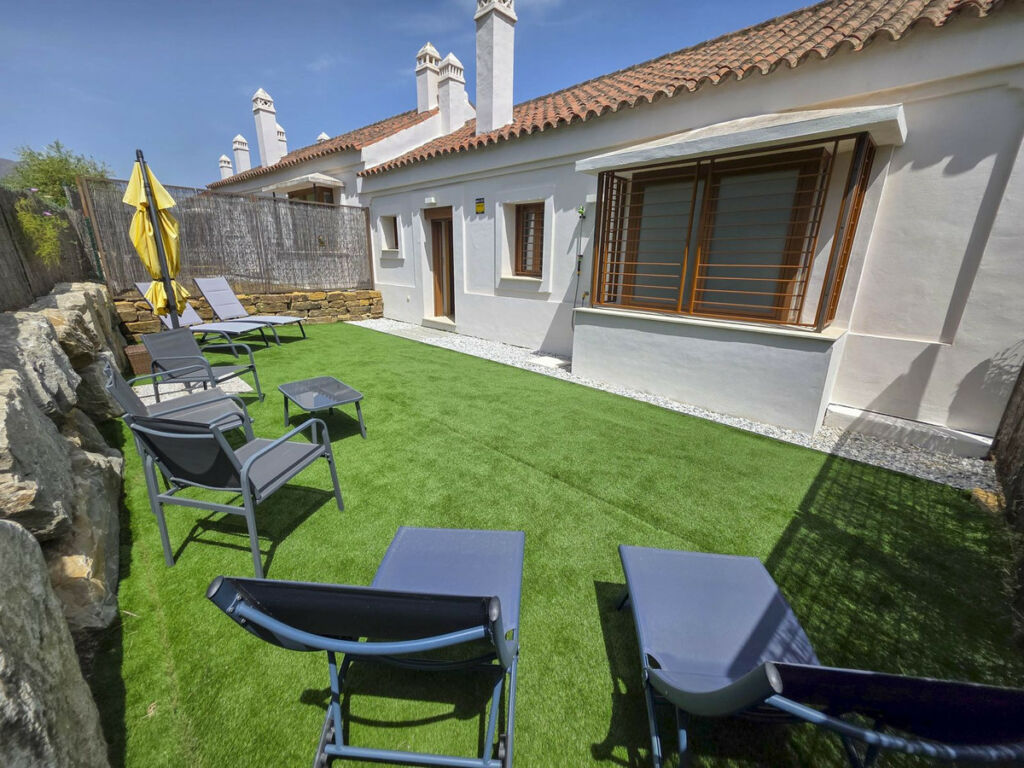 Semi-Detached House Casares Playa Málaga - image 4