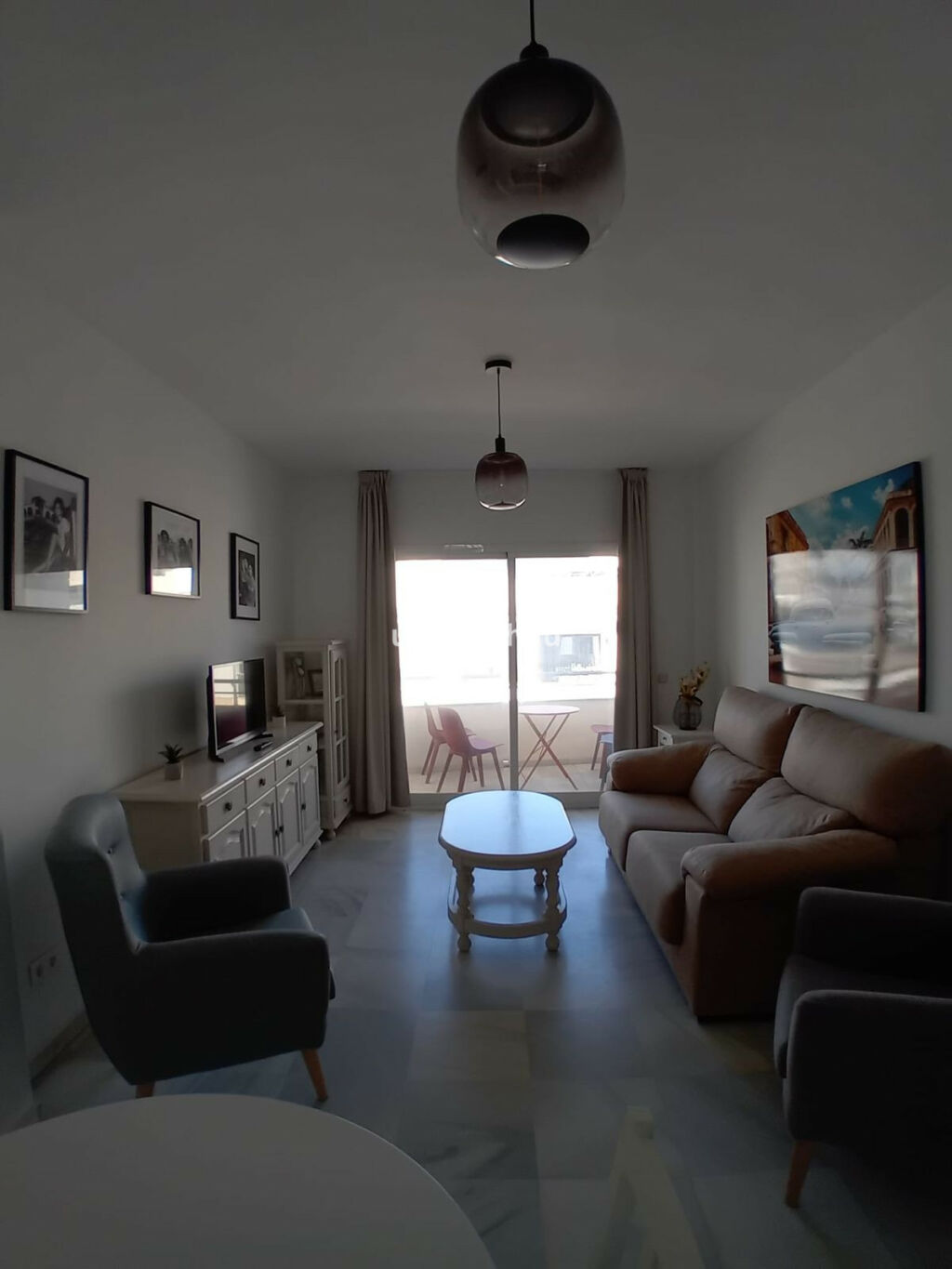 Middle Floor Apartment Estepona Málaga - image 4