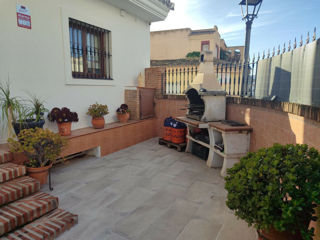 Townhouse Cancelada Málaga - image 4