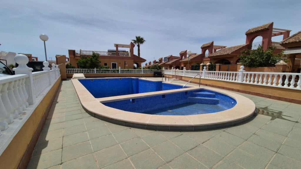 Detached Villa Torrevieja Alicante - image 4