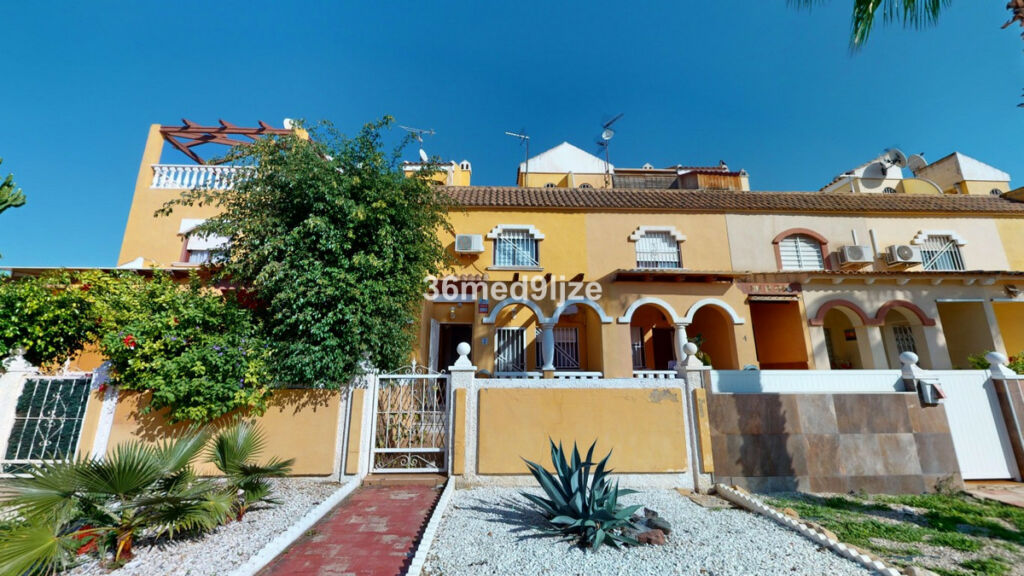 Detached Villa Los Narejos Murcia - image 4