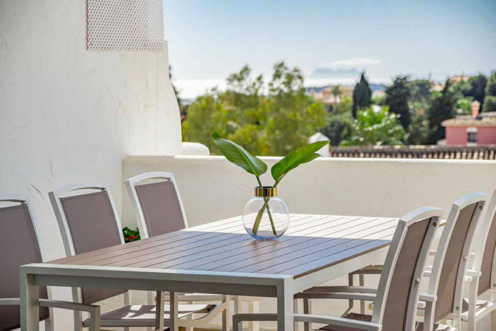 Penthouse Duplex Nueva Andalucía Málaga - image 7