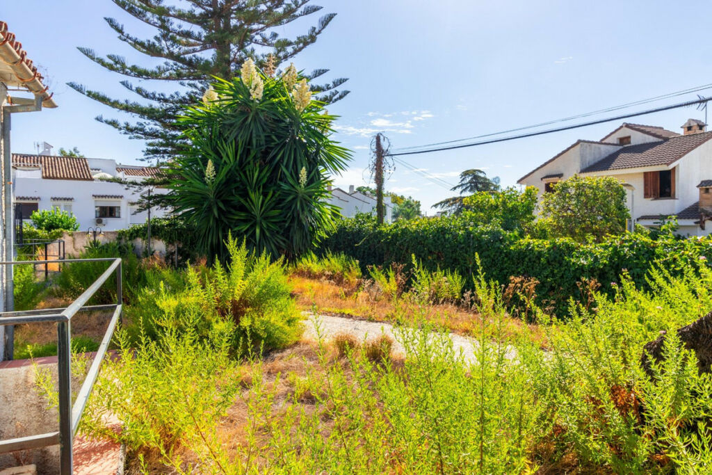 Detached Villa Marbella Málaga - image 4
