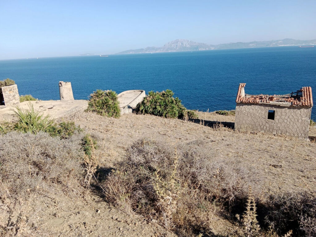 Land with Ruin Tarifa Cádiz - image 4