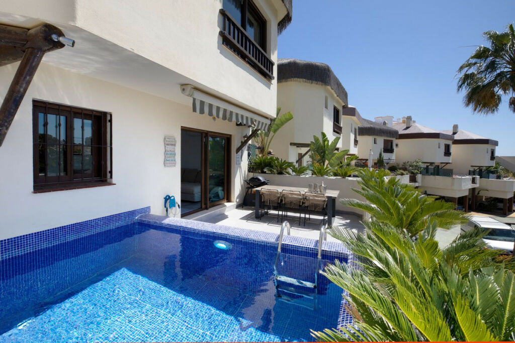 Semi-Detached House Riviera del Sol Málaga - image 4