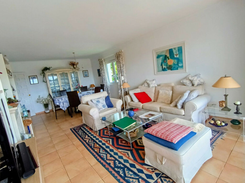 Penthouse Nueva Andalucía Málaga - image 4