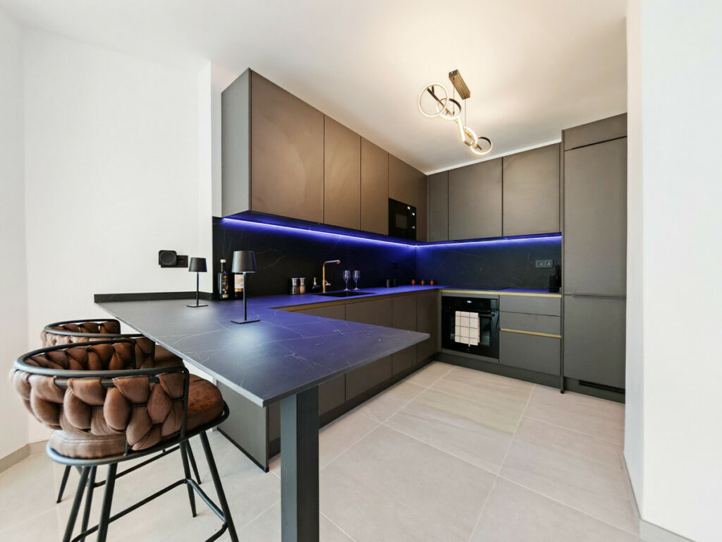 Penthouse Estepona Málaga - image 4