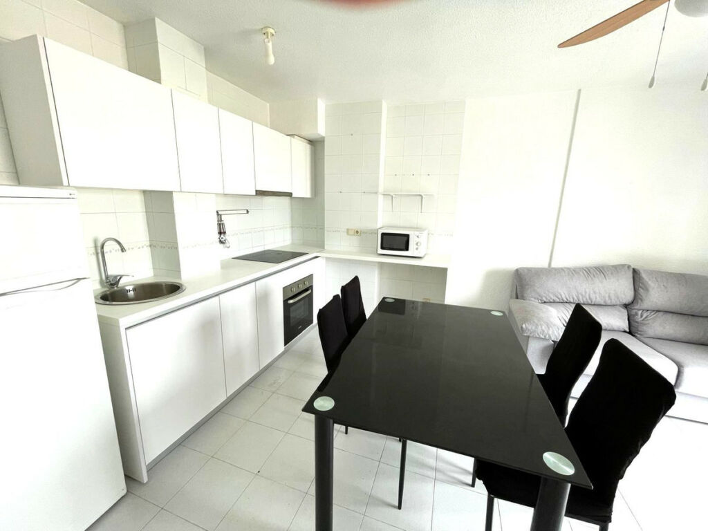 Penthouse Torrevieja Alicante - image 4