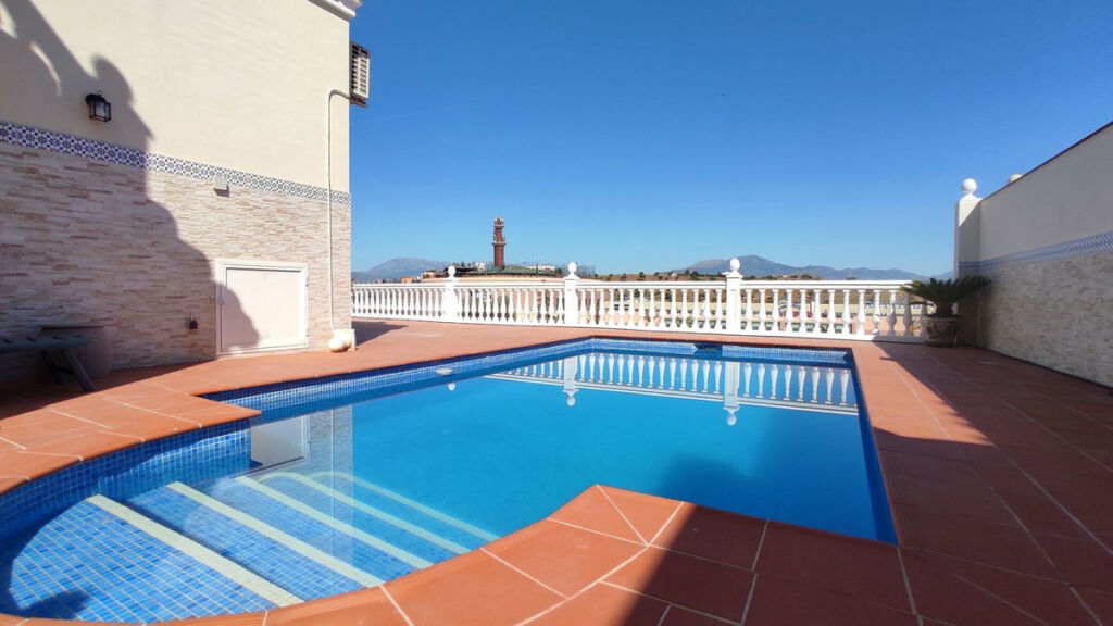 Detached Villa Coín Málaga - image 4