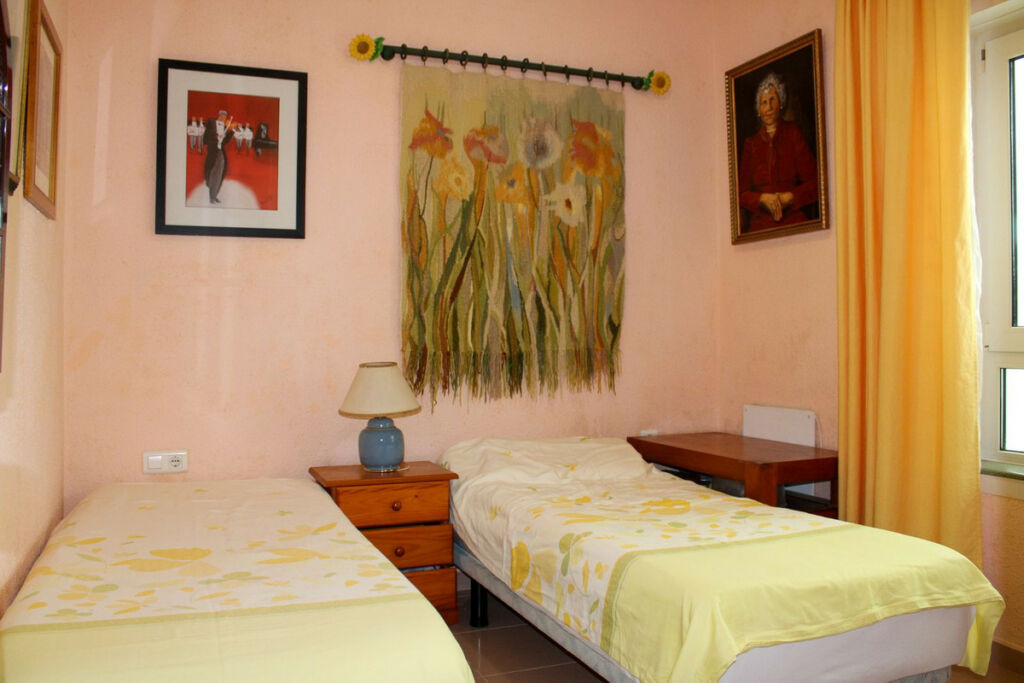 Top Floor Apartment Nerja Málaga - image 4