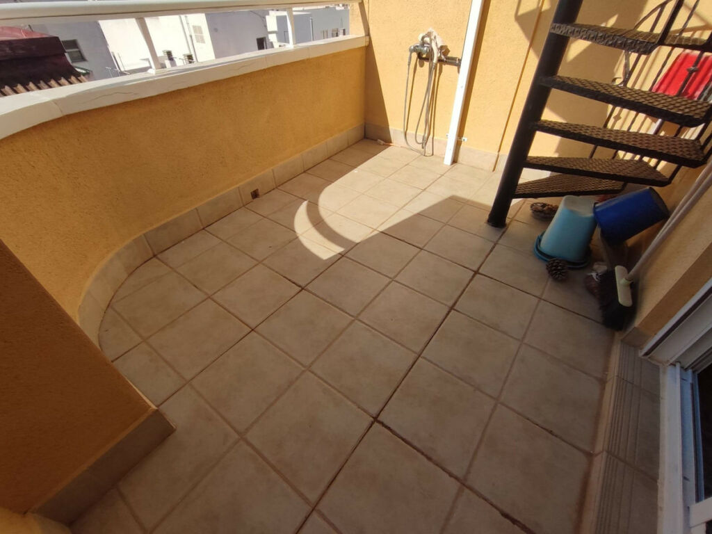 Penthouse Torrevieja Alicante - image 4