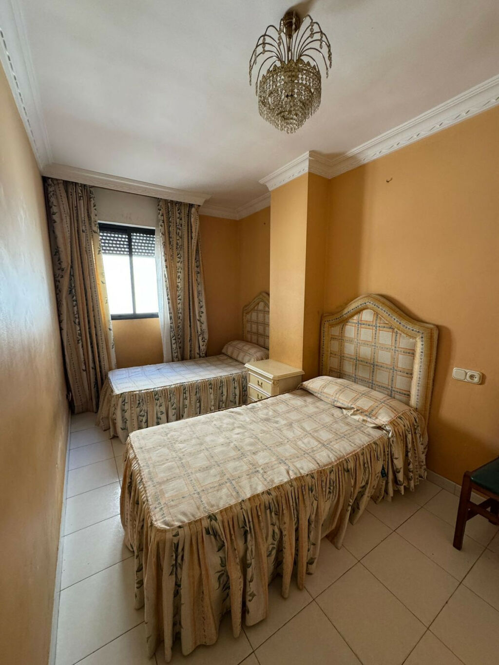 Middle Floor Apartment Marbella Málaga - image 4
