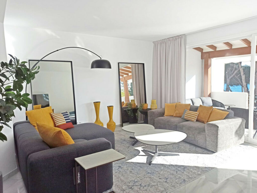 Penthouse Duplex The Golden Mile Málaga - image 4
