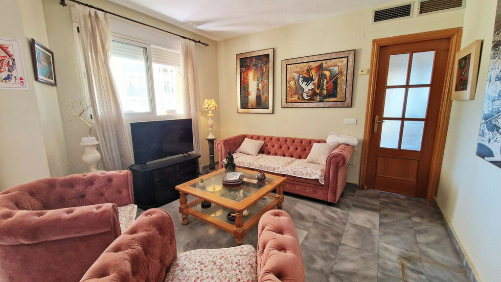 Middle Floor Apartment Arroyo de la Miel Málaga - image 4