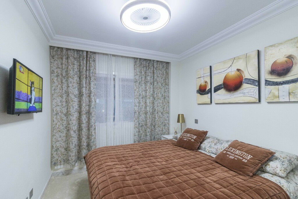 Middle Floor Apartment Puerto Banús Málaga - image 13