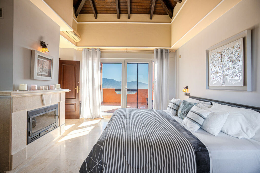 Penthouse Duplex Marbella Málaga - image 4