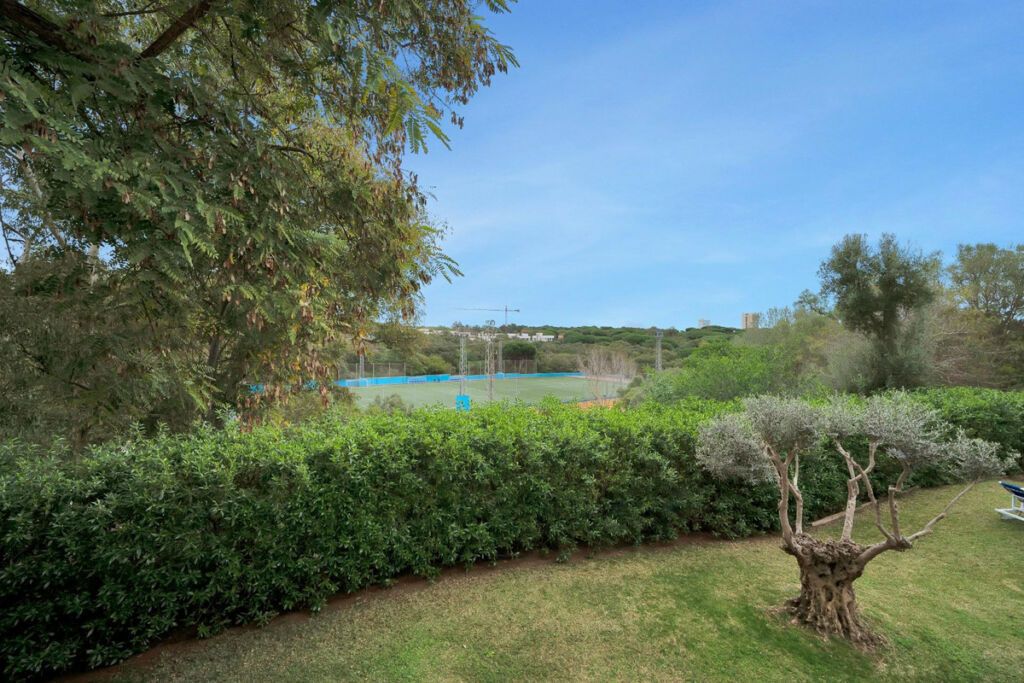 Detached Villa Elviria Málaga - image 40