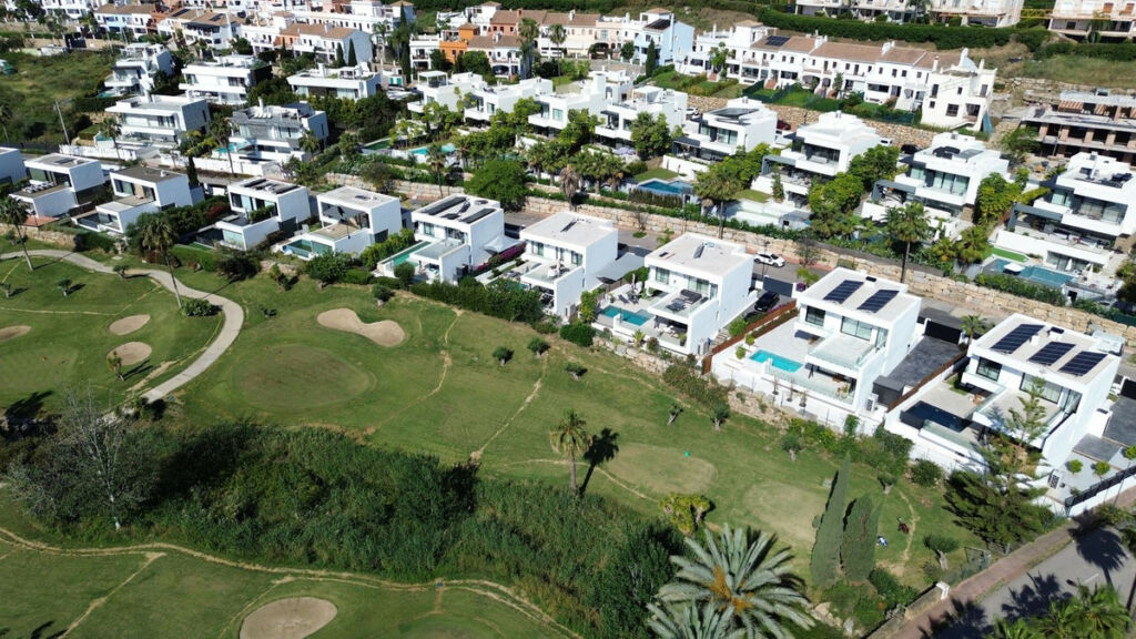 Detached Villa Atalaya Málaga - image 40