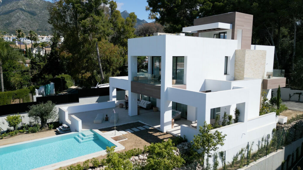 Detached Villa Marbella Málaga - image 39