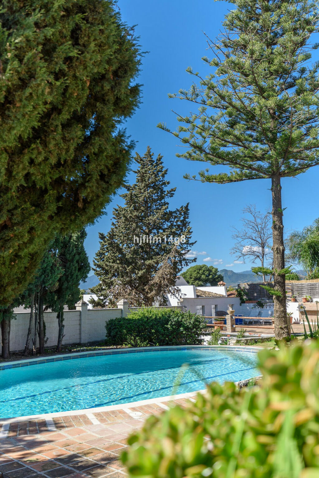 Detached Villa Nueva Andalucía Málaga - image 40