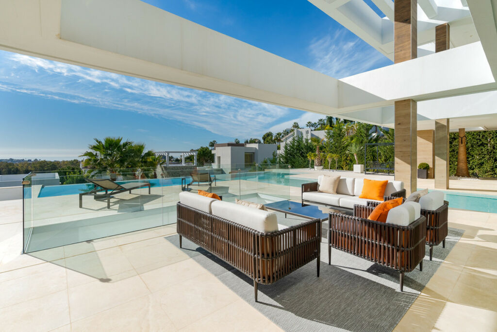 Detached Villa Benahavís Málaga - image 40