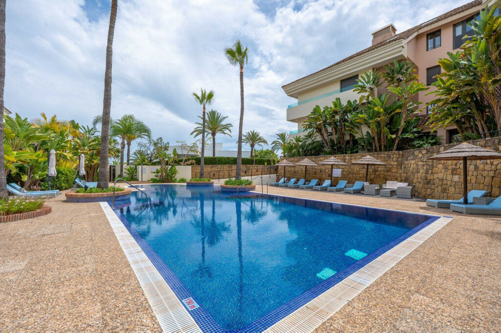 Ground Floor Apartment Los Monteros Málaga - image 40