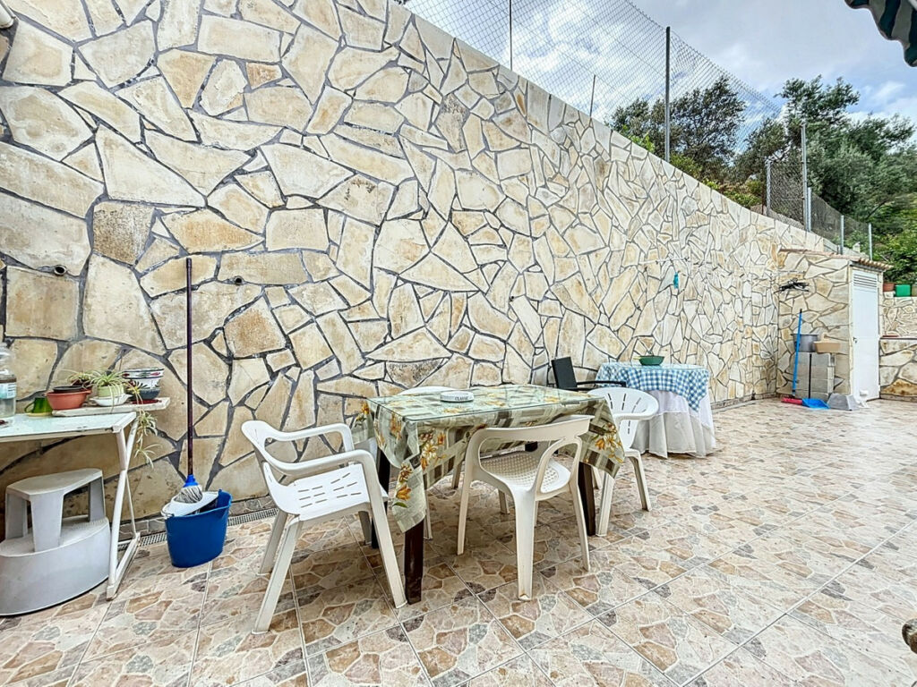 Detached Villa La Viñuela Málaga - image 40