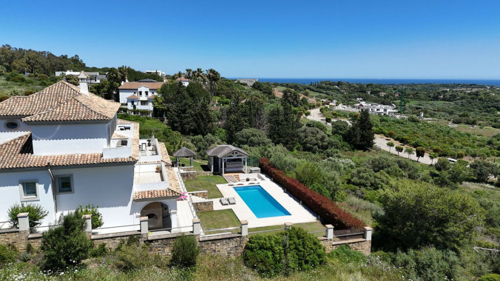Detached Villa Sotogrande Cádiz - image 40